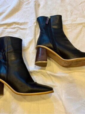 Women's Brown and Tan Aloha Boots